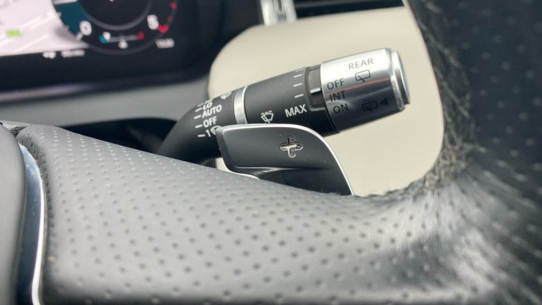 Land Rover Discovery Sport 2.0 D200 R-Dynamic HSE 5dr Auto [5 Seat] Diesel Station Wagon